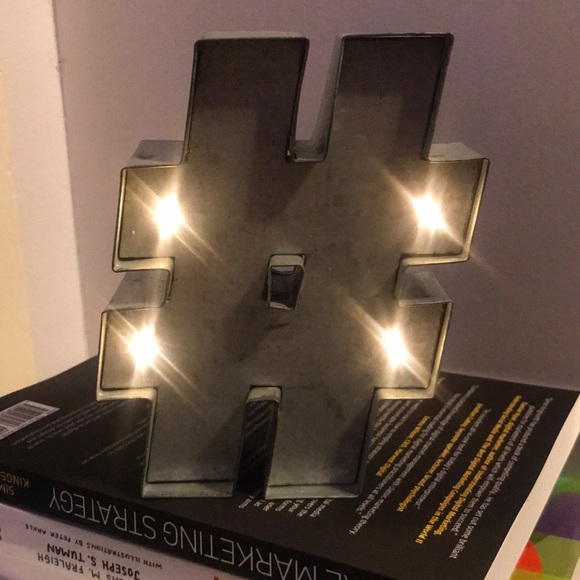 Light up Hashtag sign - Picture 2 of 4